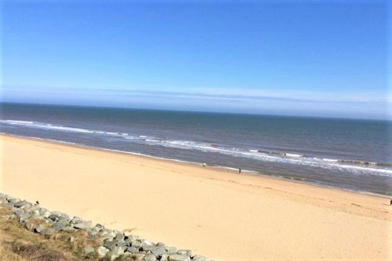 Relaxing Chalet On Popular California Sands Short Stroll To Beach, Nr Norfolk Broads & Great Yarmouth Scratby 외부 사진