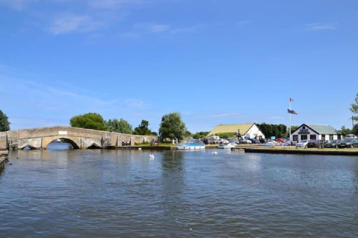 Relaxing Chalet On Popular California Sands Short Stroll To Beach, Nr Norfolk Broads & Great Yarmouth Scratby 외부 사진